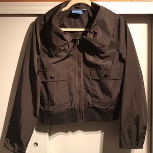 Pretty Simply Vera Wang Woman’s Jacket 🌸